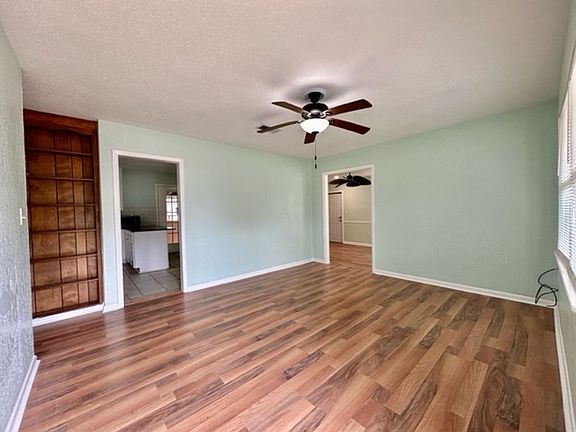 3rd image of 55 Mary Esther Dr