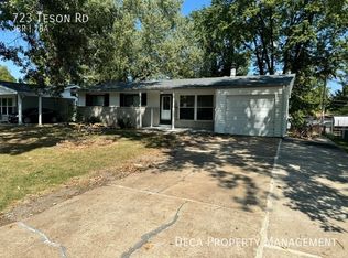 723 Teson Rd, Hazelwood, MO 63042