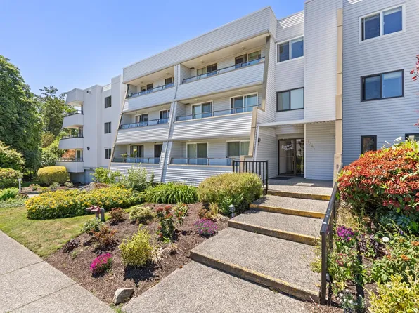 1341 George St #111, White Rock, BC V4B 4A1