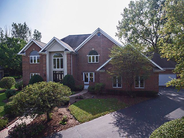 1st image of 415 Cherry Creek Ln