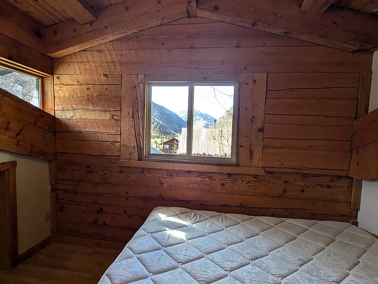 Main level bedroom 2