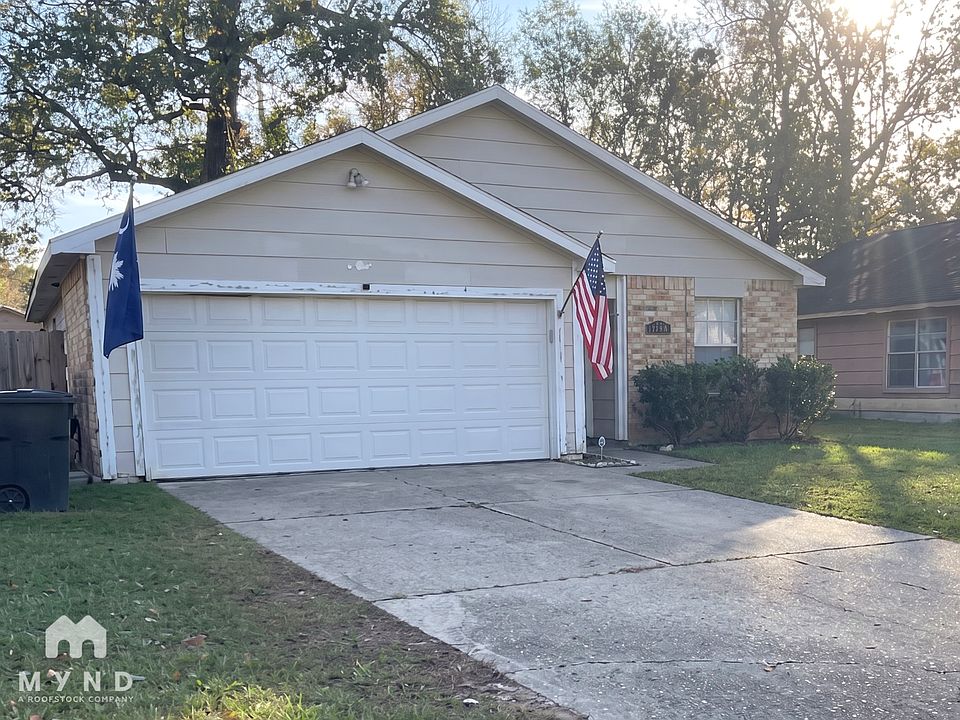 1st image of 8730 Valley Pond Ct