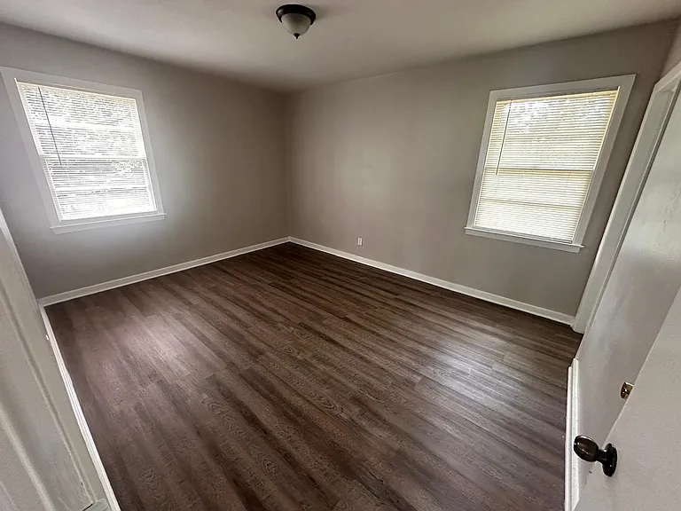 3614 Bridlewood Dr — Photo 15