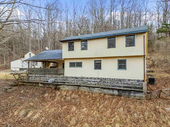 1386 Harmony Rd, Shawsville, VA 24162