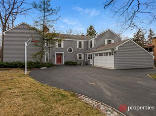 214 Barberry Rd, Highland Park, IL 60035