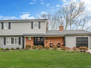 3 Meroke Lane, Rocky Point, NY 11778