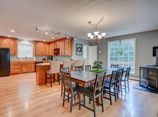 70 Landsdown Ln, Conway, NH 03818