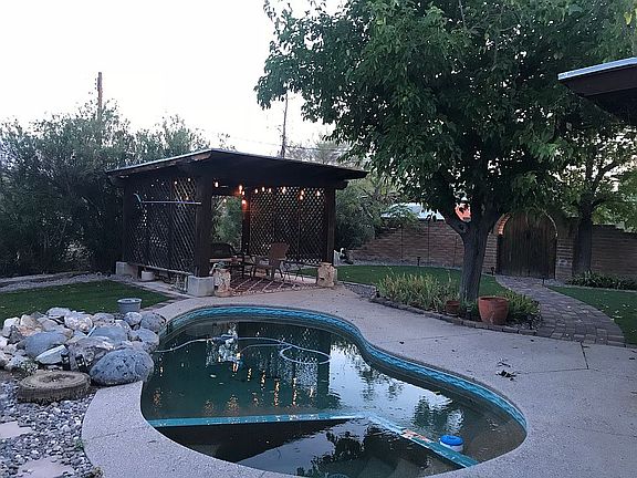 4th image of 6301 N Panorama Dr