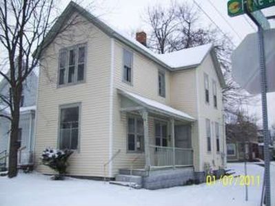 849 Lake Dr SE, Grand Rapids, MI, 49506