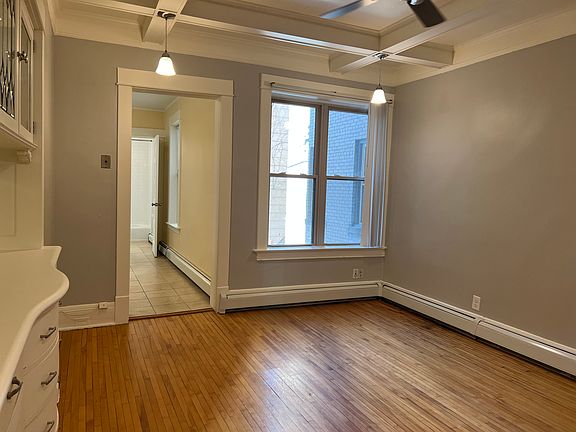 4th image of 2716 Hennepin Ave APT 4