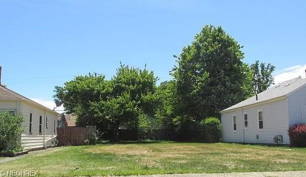 1st image of 911 Dawnwood Dr