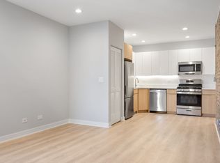 7383 N Damen Ave #3E, Chicago, IL 60626