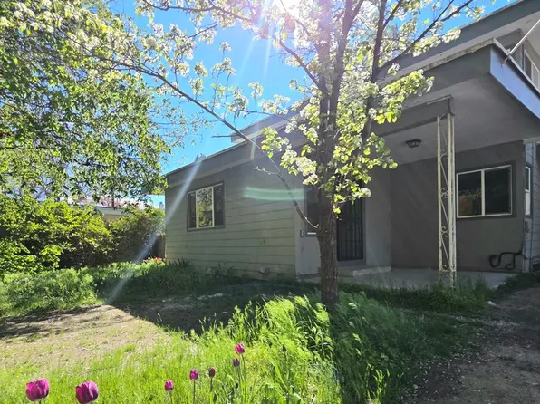 207 Riverfront Dr, Cashmere, WA 98815