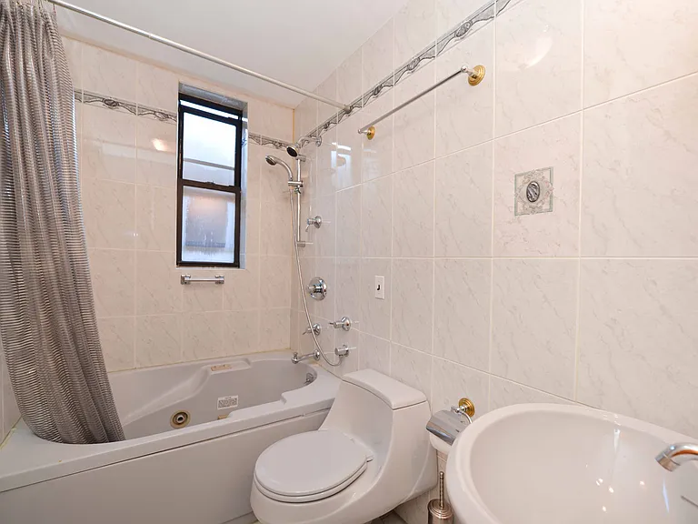 3111 Brighton 2nd St #303 — Photo 11