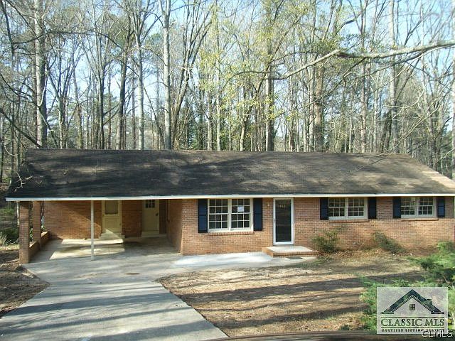 1st image of 465 Roberts Road