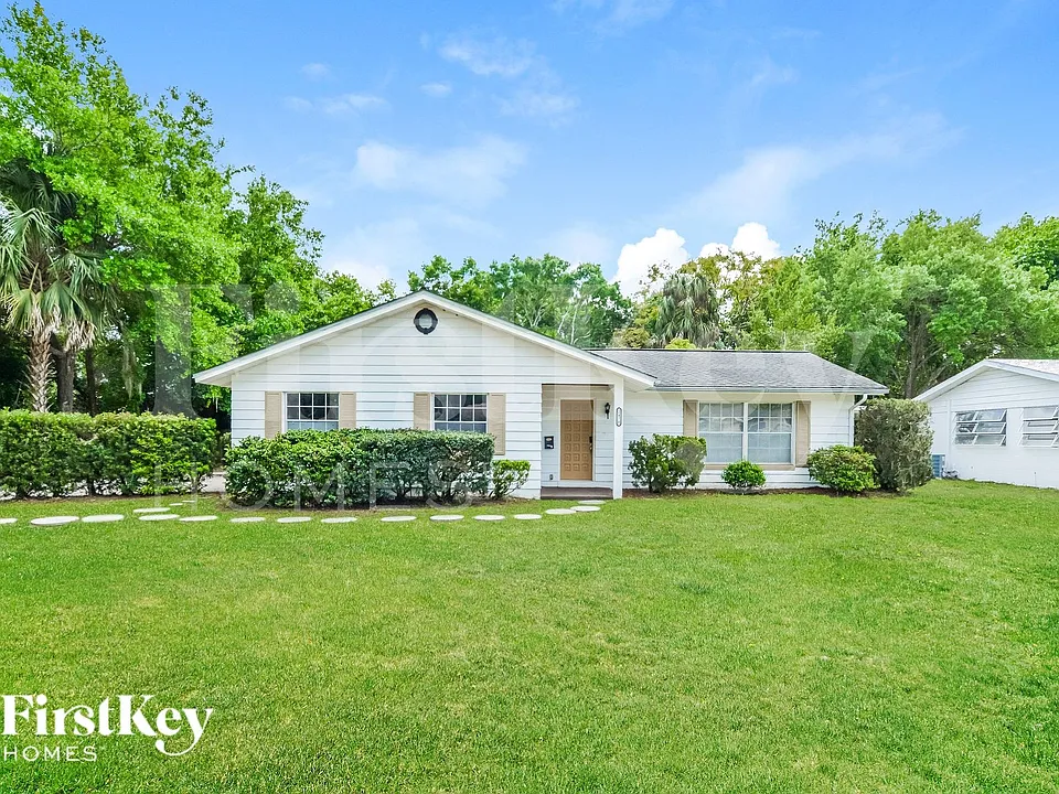 2470 Southland Rd
