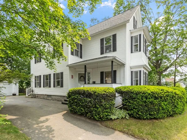 20 Walden St, Lowell, MA 01851