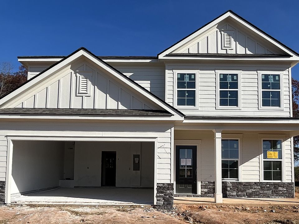 1st image of 141 Annie Ln