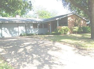 6909 Rockdale Rd, Fort Worth, TX 76134