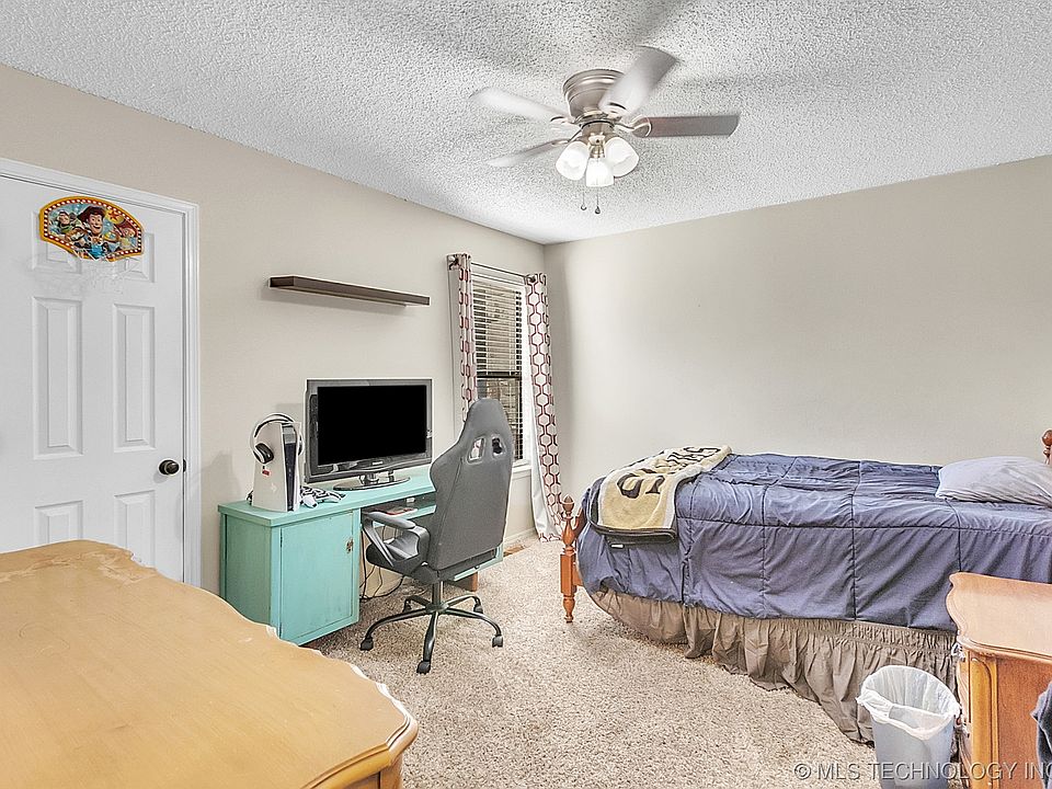 1st image of 515 Peppermint Dr