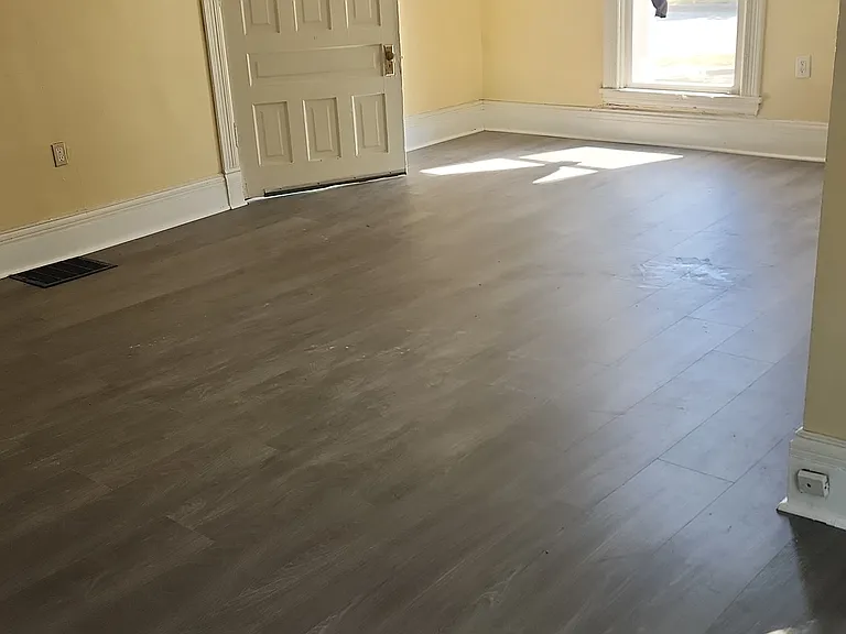 Living Room with entry door