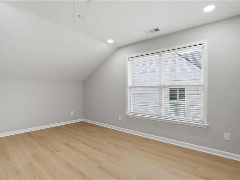 3345 Olivia Ct — Photo 20