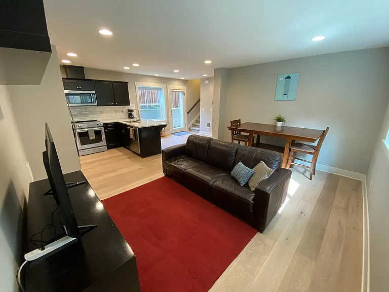 5403 NE 17th Ave #2-9 — Photo 5