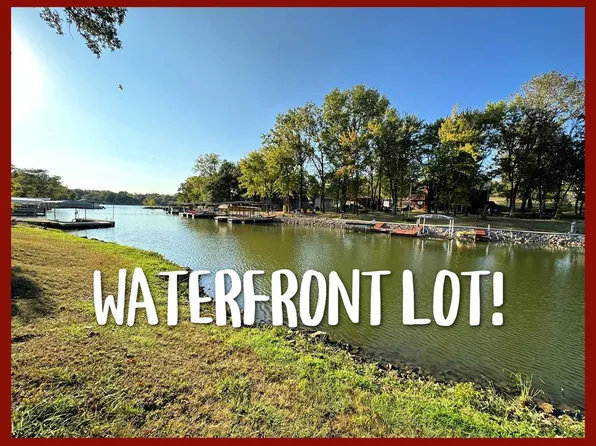 32103 Falcon Dr, Unionville, MO 63565