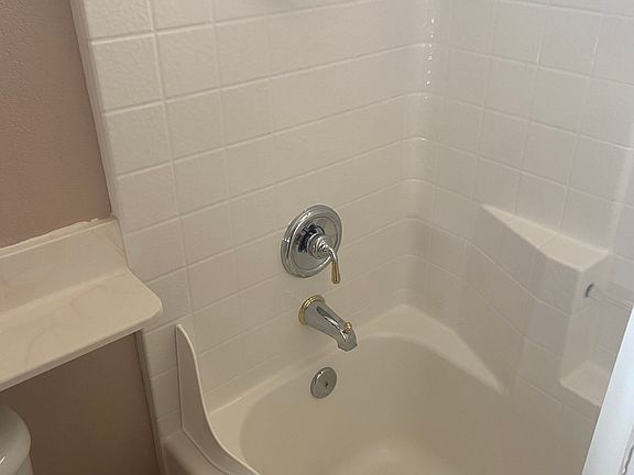 3rd image of 5574 S Crater Lake Ct