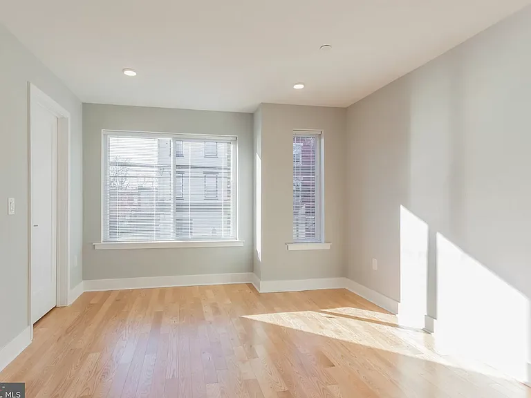 2521 Cecil B Moore — Photo 49