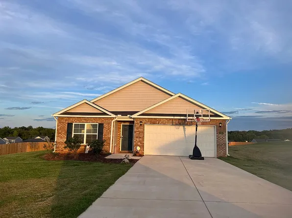 226 Lantanna Ave, Lexington, NC 27295