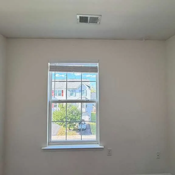 38 Lombard Ln — Photo 21