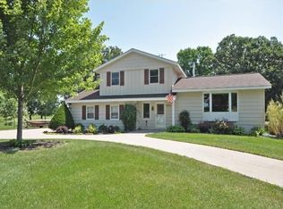 16051 Saint Francis Ln, Prior Lake, MN 55372