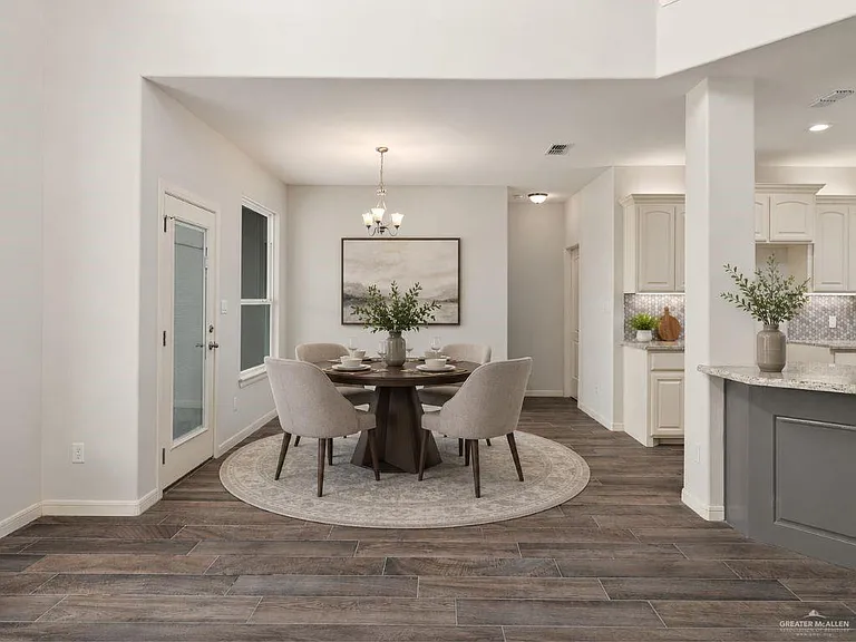 4628 Estancia Pkwy — Photo 11