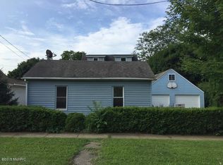 608 Clinton St, Marshall, MI 49068