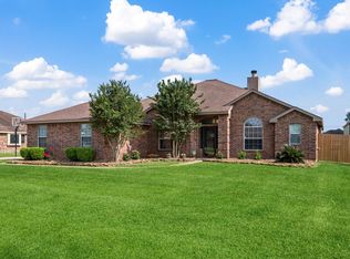 2010 Caroline Ave, Cove, TX 77523