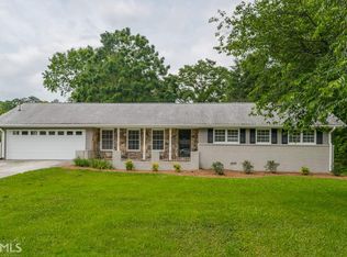 2949 Sandra Dr, Snellville, GA 30078