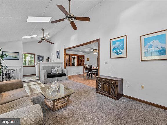 4th image of 37166 Alabama Dr