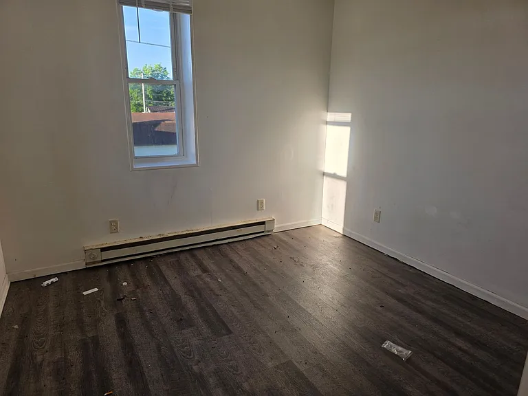 105 W Emeline St — Photo 28