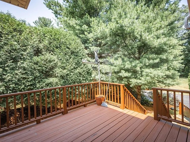 445 Captain Eames Cir #445 — Photo 18