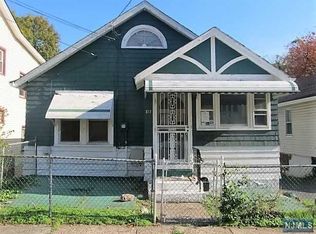 217 E 26th St, Paterson, NJ 07514