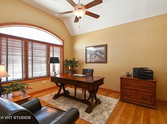 4th image of 22692 Granite Dr