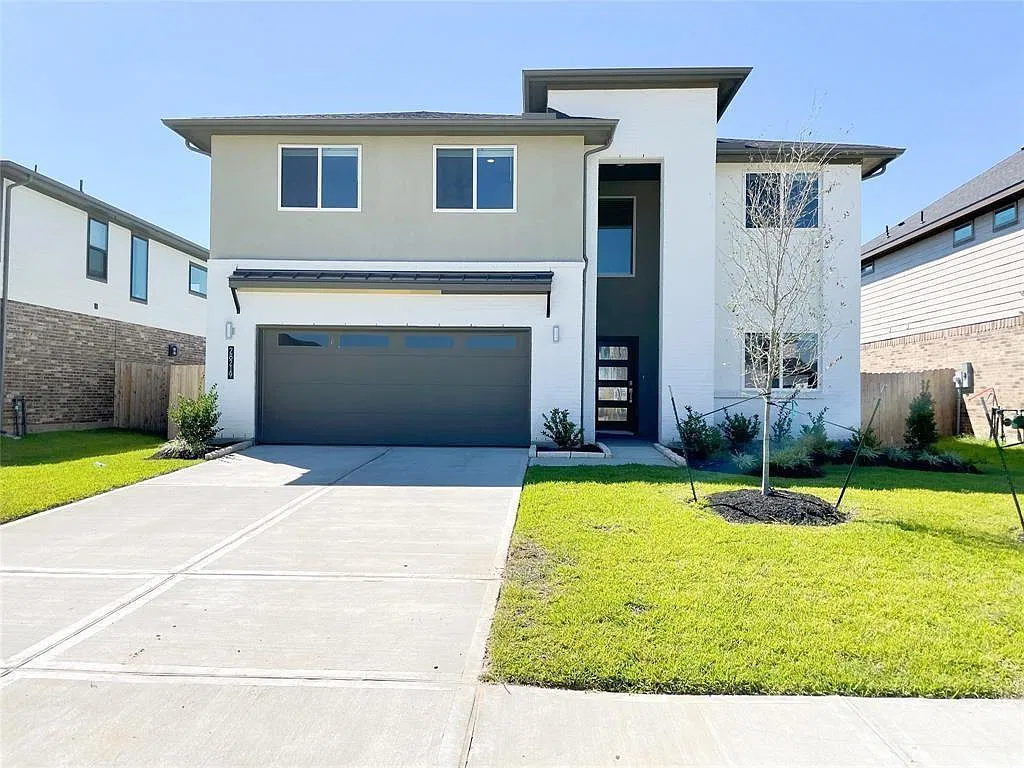 5 bed, 3.0 bath, 3025 sqft, $2,900 — Photo 3