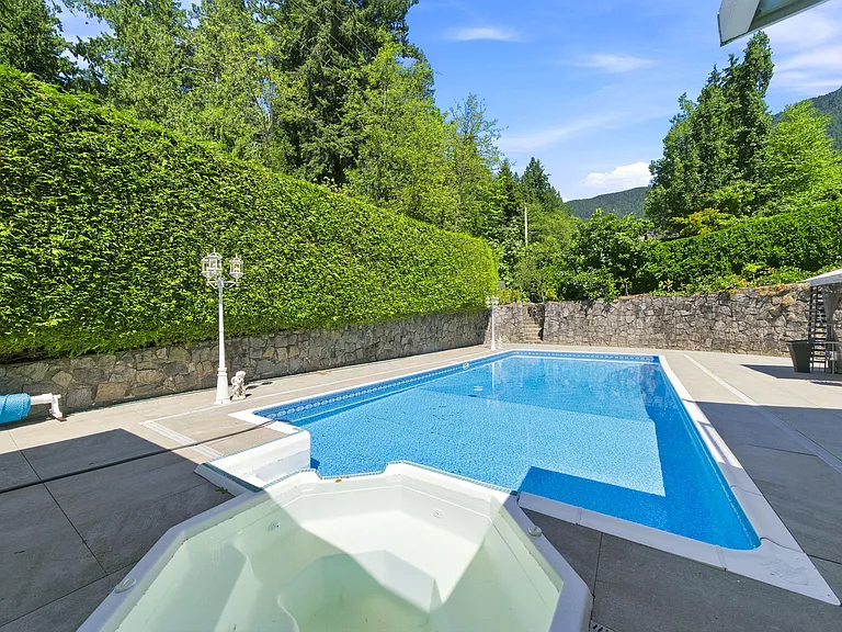 5553 Nancy Greene Way — Photo 18