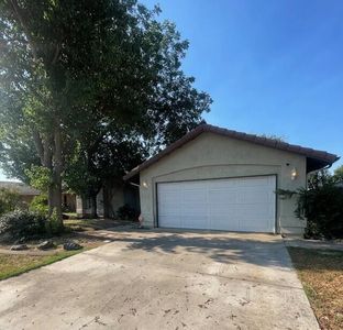 2435 W San Lucia Court, Porterville, CA, 93257