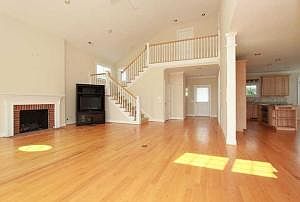 3rd image of 165 Sconset Dr
