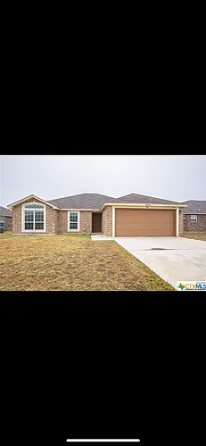 6806 Black Springs Dr Photo 1