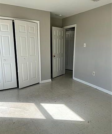 5th image of 9108 Amour Dr
