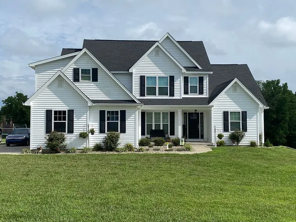 209 Blossom Ln, Campbellsville, KY 42718