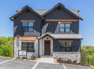 256 Rambling Creek Way, Sevierville, TN 37862